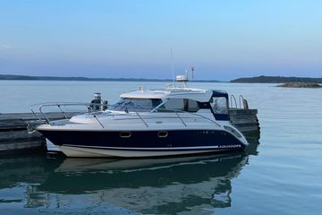 2009 Aquador 28 HT
