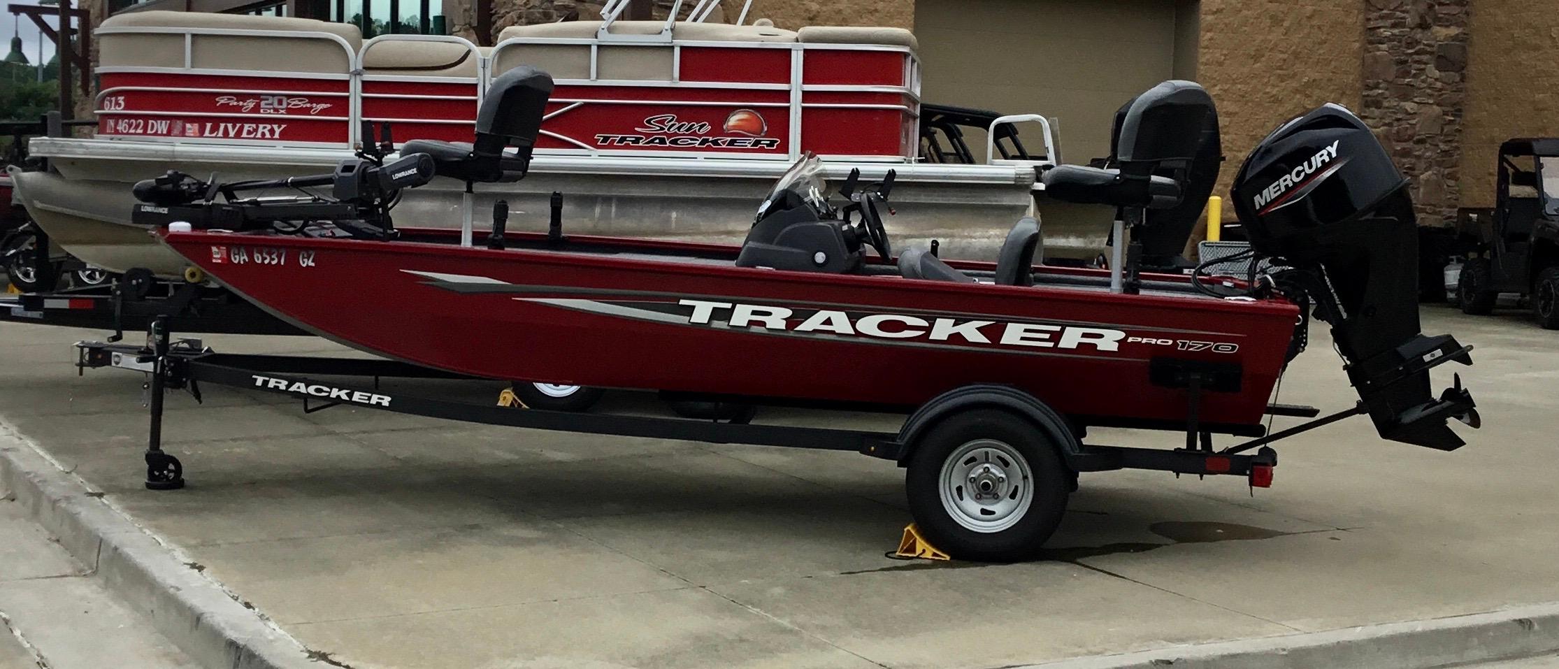 2025 Tracker Pro 170