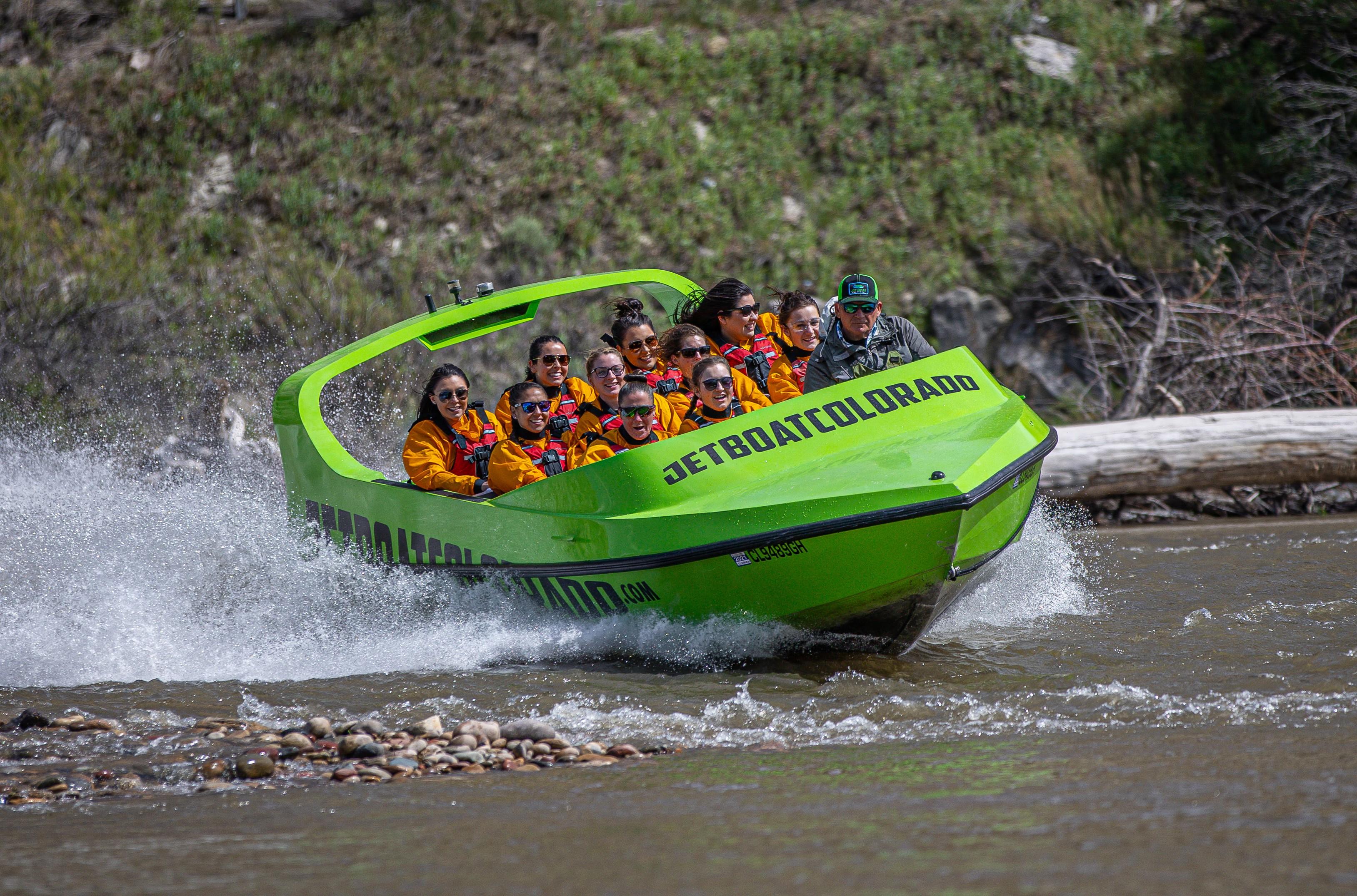 2016 Smoky Mountain 12 Passenger