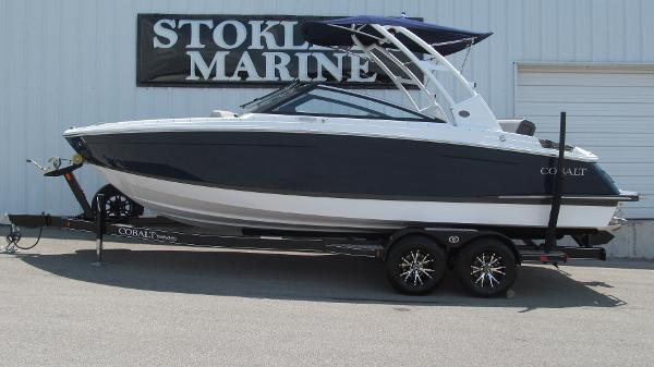 Cobalt R4 2025 Cobalt R4 boat on trailer at Stokley Marine dealership.