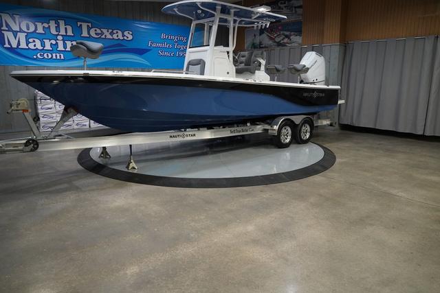 2025 NauticStar 274 Bay
