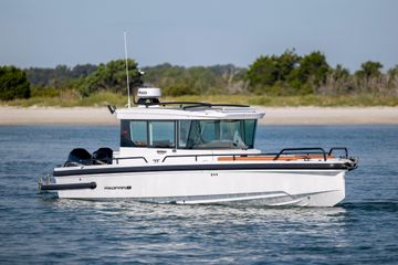 2024 Axopar 28 CABIN