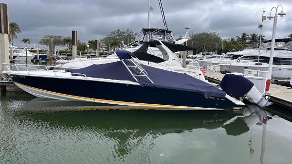 2006 Marlago FS 35 Cuddy