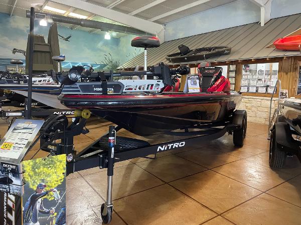2025 Nitro Z19 Pro