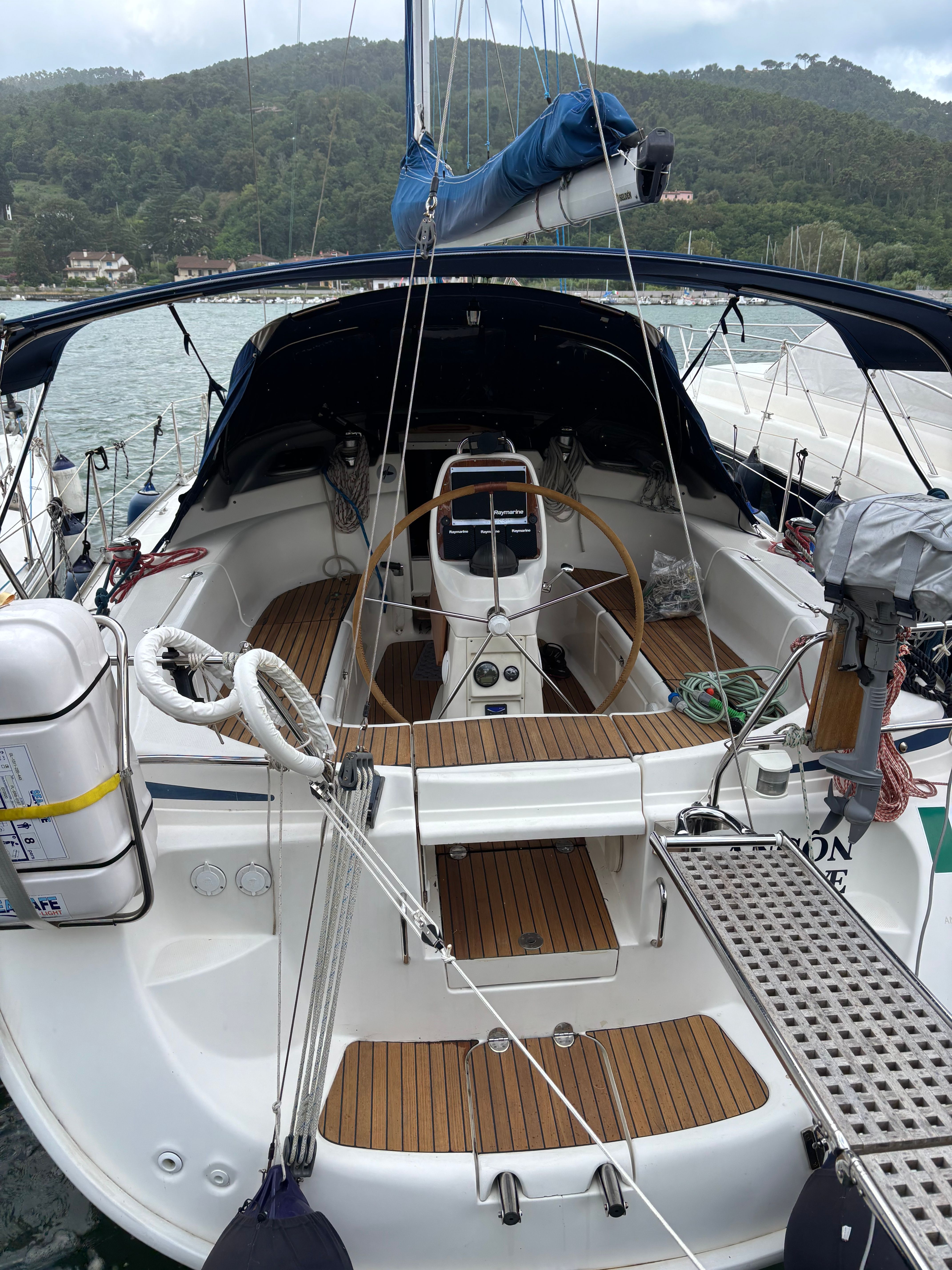 2007 Bavaria Bavaria 39 Cruiser