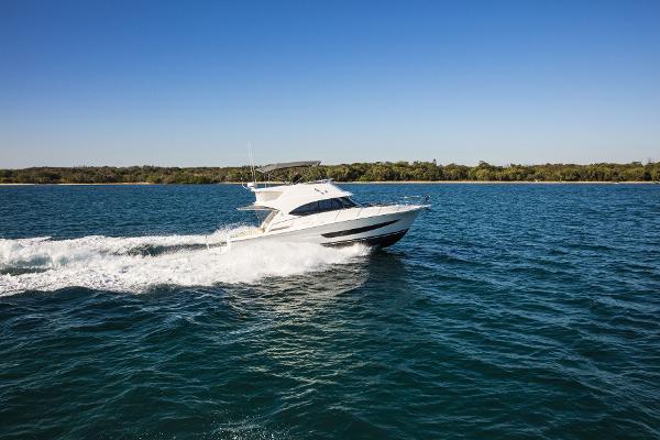 2026 Riviera 39 Open Flybridge