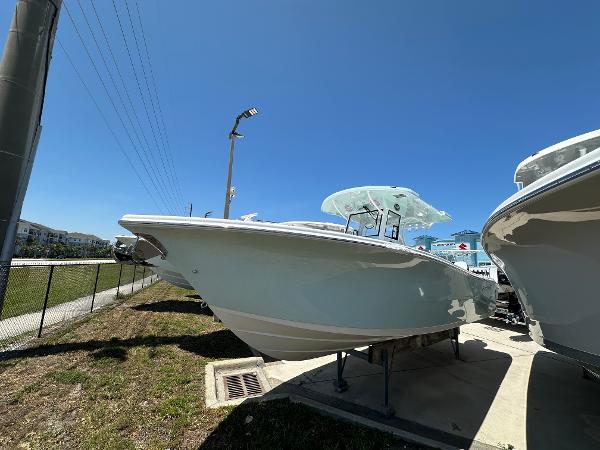 Sea Pro 292 Offshore 2025 Sea Pro 292 Offshore boat displayed outdoors under clear blue sky.