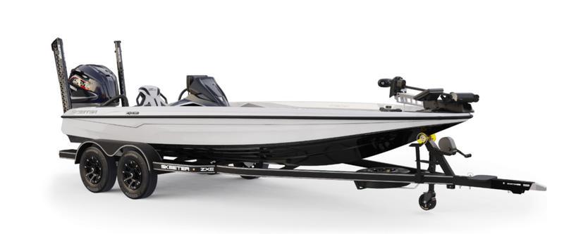 Skeeter ZXE20 2026 Skeeter ZXE20 boat on trailer, featuring sleek design and modern outboard motor.