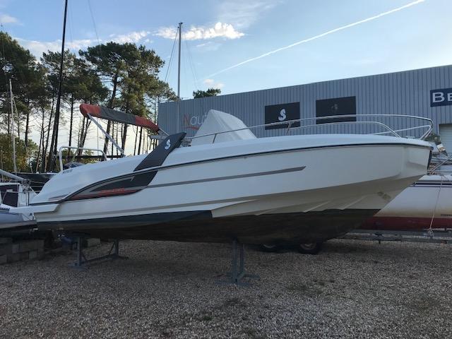 2017 Beneteau FLYER 7.7 SPACEdeck