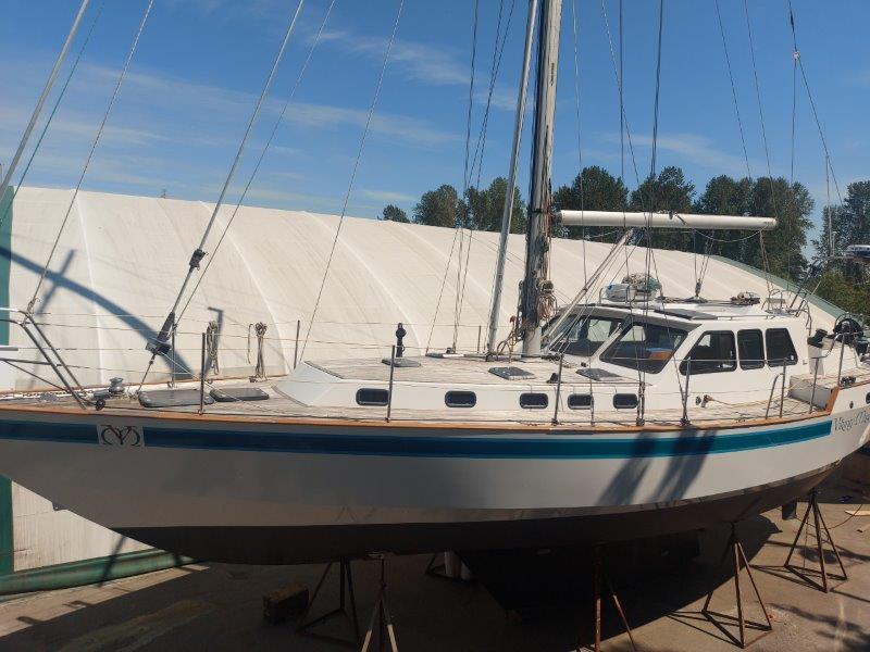 1996 Roberts 53 Custom Pilothouse