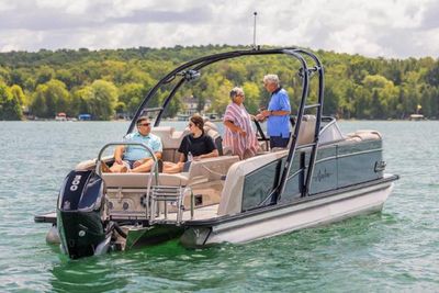 Avalon Catalina Platinum Versatile Rear Bench Windshield Boat