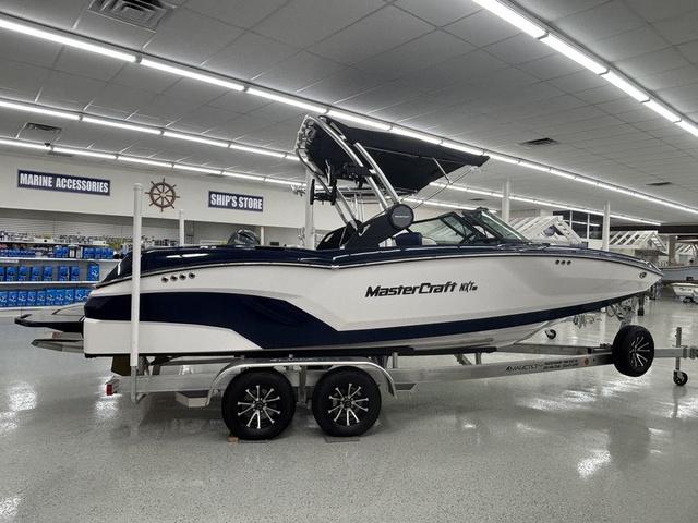 2024 MasterCraft NXT22