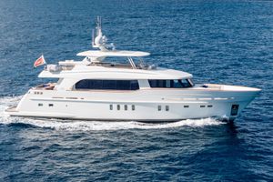 Mulder custom Luxurious 2015 Mulder custom yacht cruising on open sea.