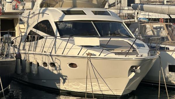 2007 Sealine T50