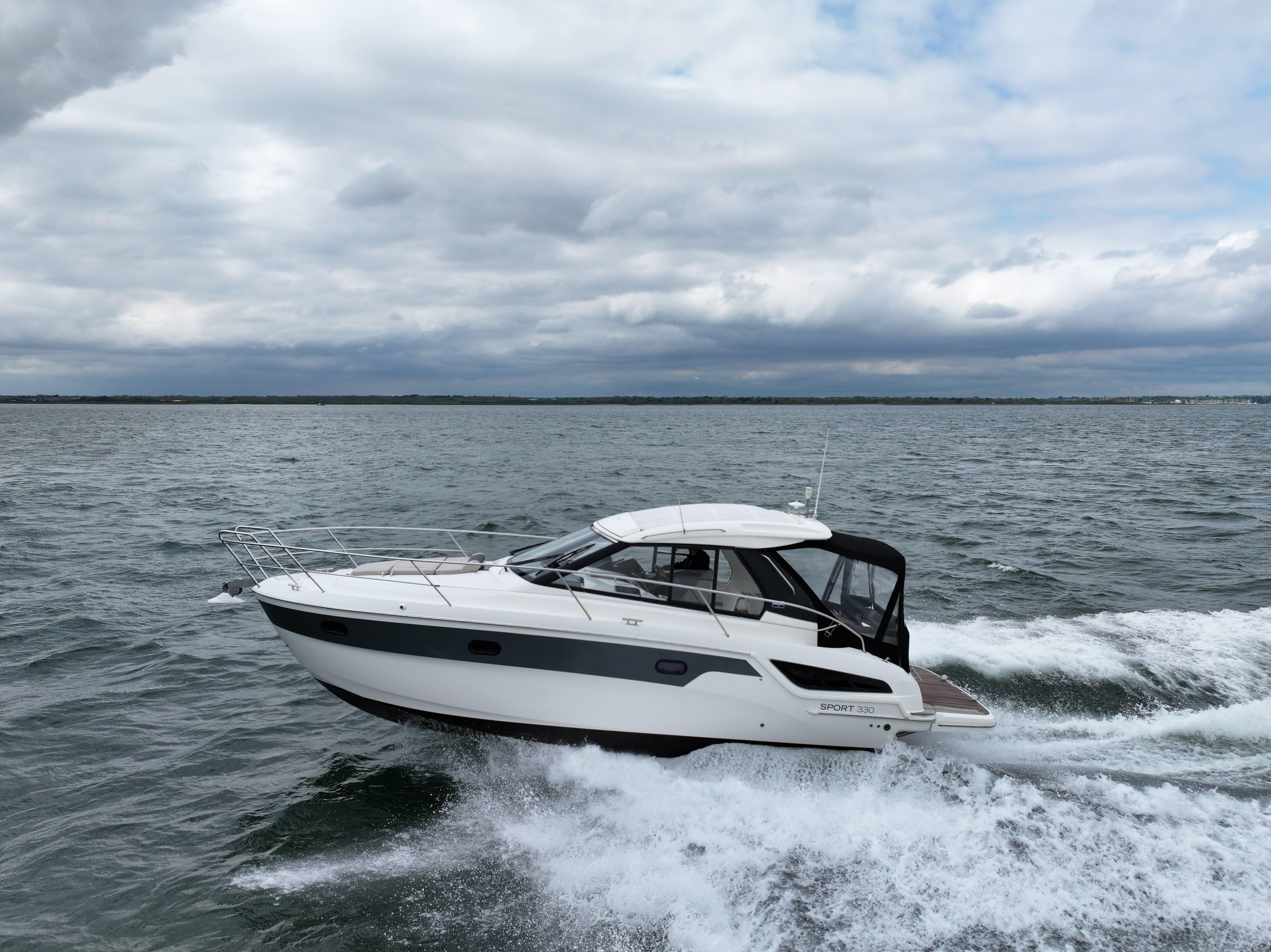 Bavaria 330 Sport 2015 Bavaria 330 Sport For Sale 