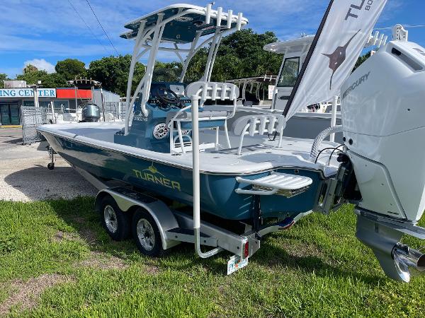 2025 Turner Boatworks 2500 VS