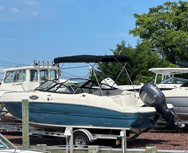 Stingray Dc 211 Boats For Sale In New York - Boats.com