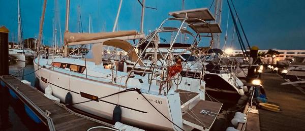 Dufour Grand Large 410