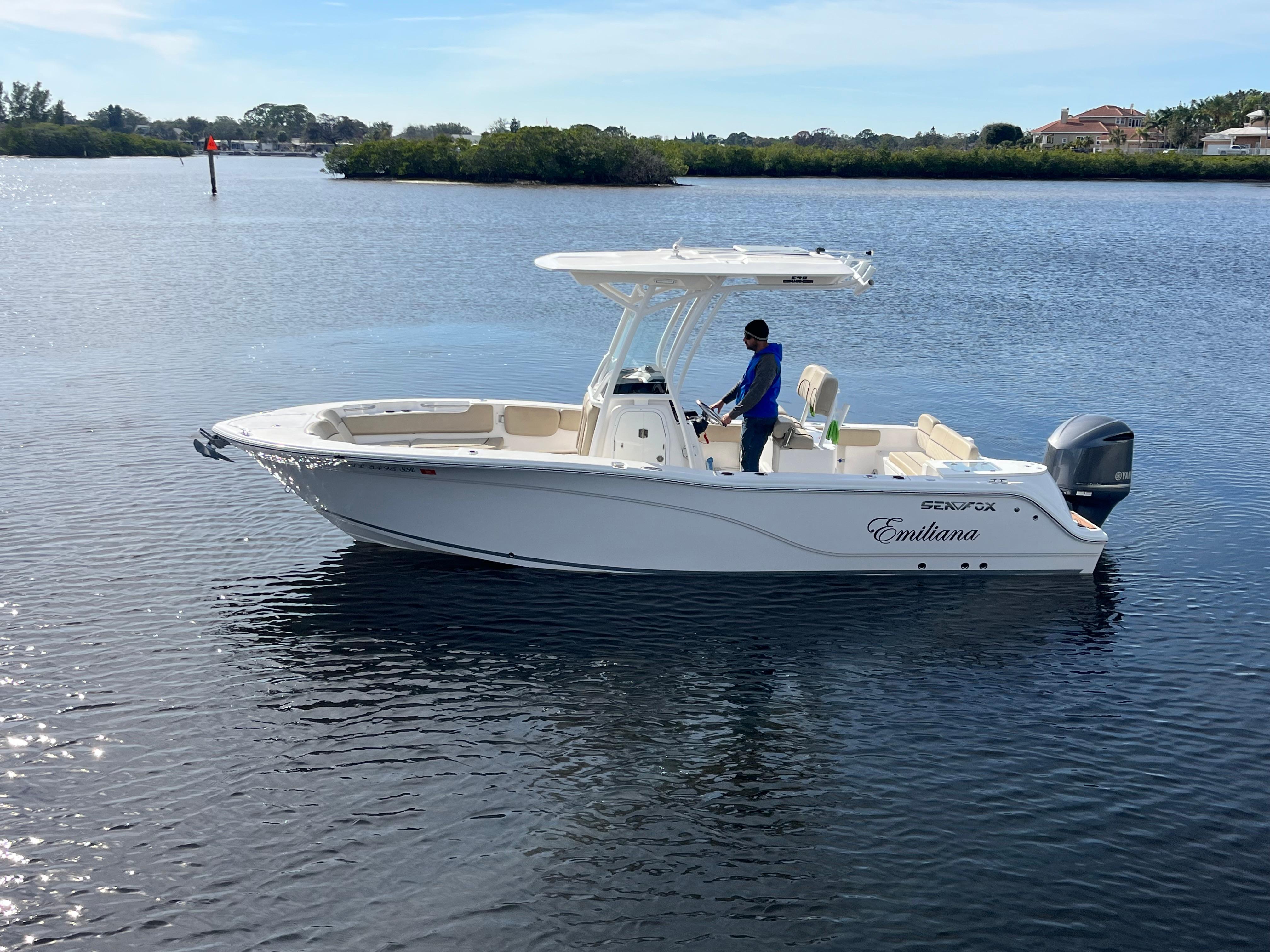 Sea Fox 248 Commander