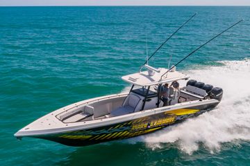2020 Fountain 38 Center Console