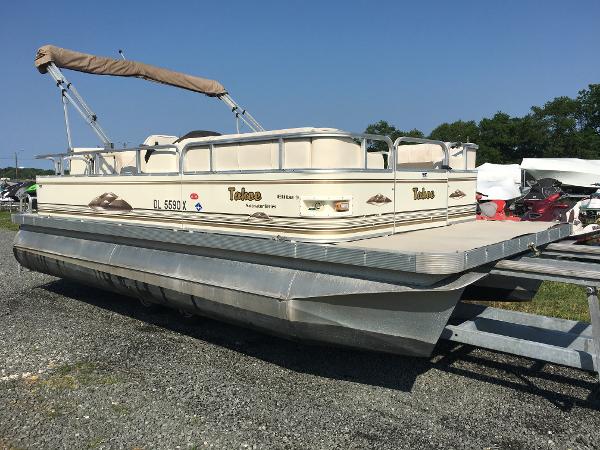 Tahoe Pontoon boats for sale - boats.com