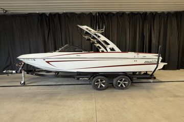 2013 Malibu Wakesetter 21 VLX