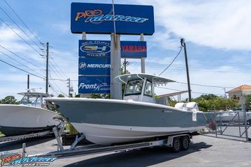 2022 Sea Hunt Ultra 305 SE