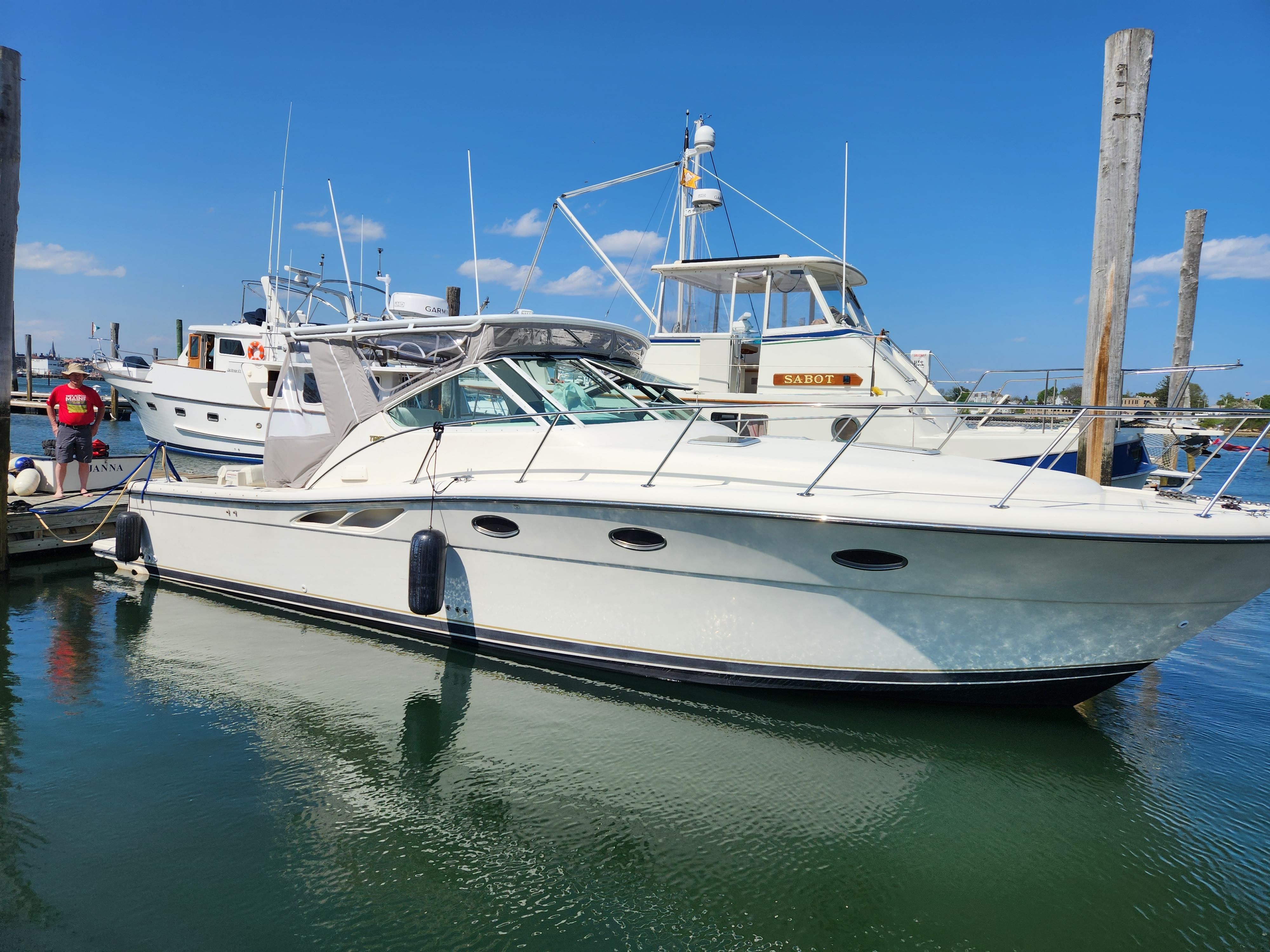1998 Tiara Yachts 3500