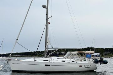 2000 Beneteau 361