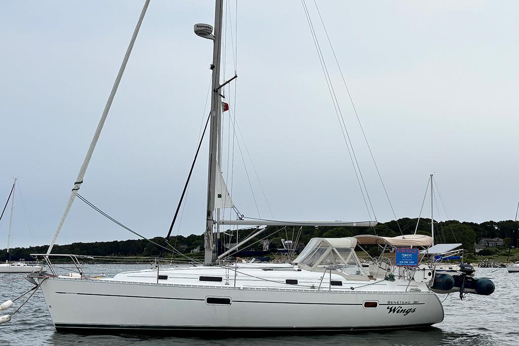 2000 Beneteau 361
