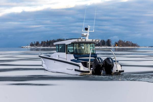 2025 Axopar 29 XC Cross Cabin
