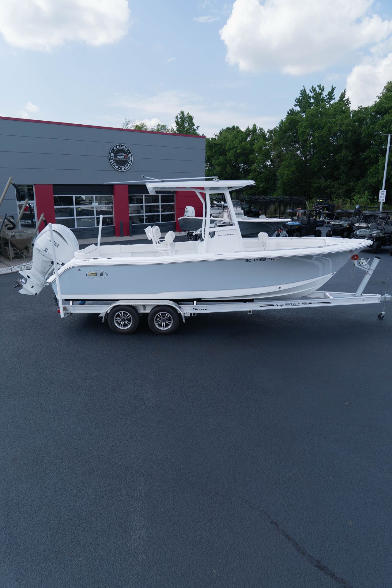 2025 Sea Hunt 234 ultra
