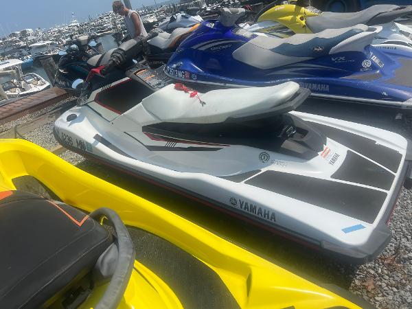 2013 Yamaha WaveRunner FX Cruiser SHO, Hampton Bays New York