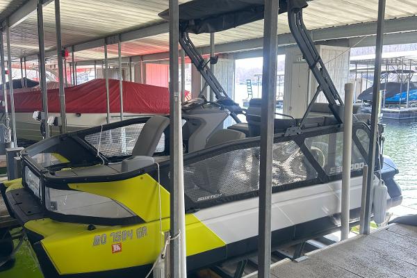 2022 Sea-Doo Switch Cruise 18
