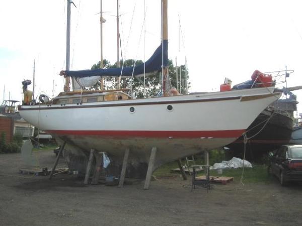 35 foot sailing yachts for sale