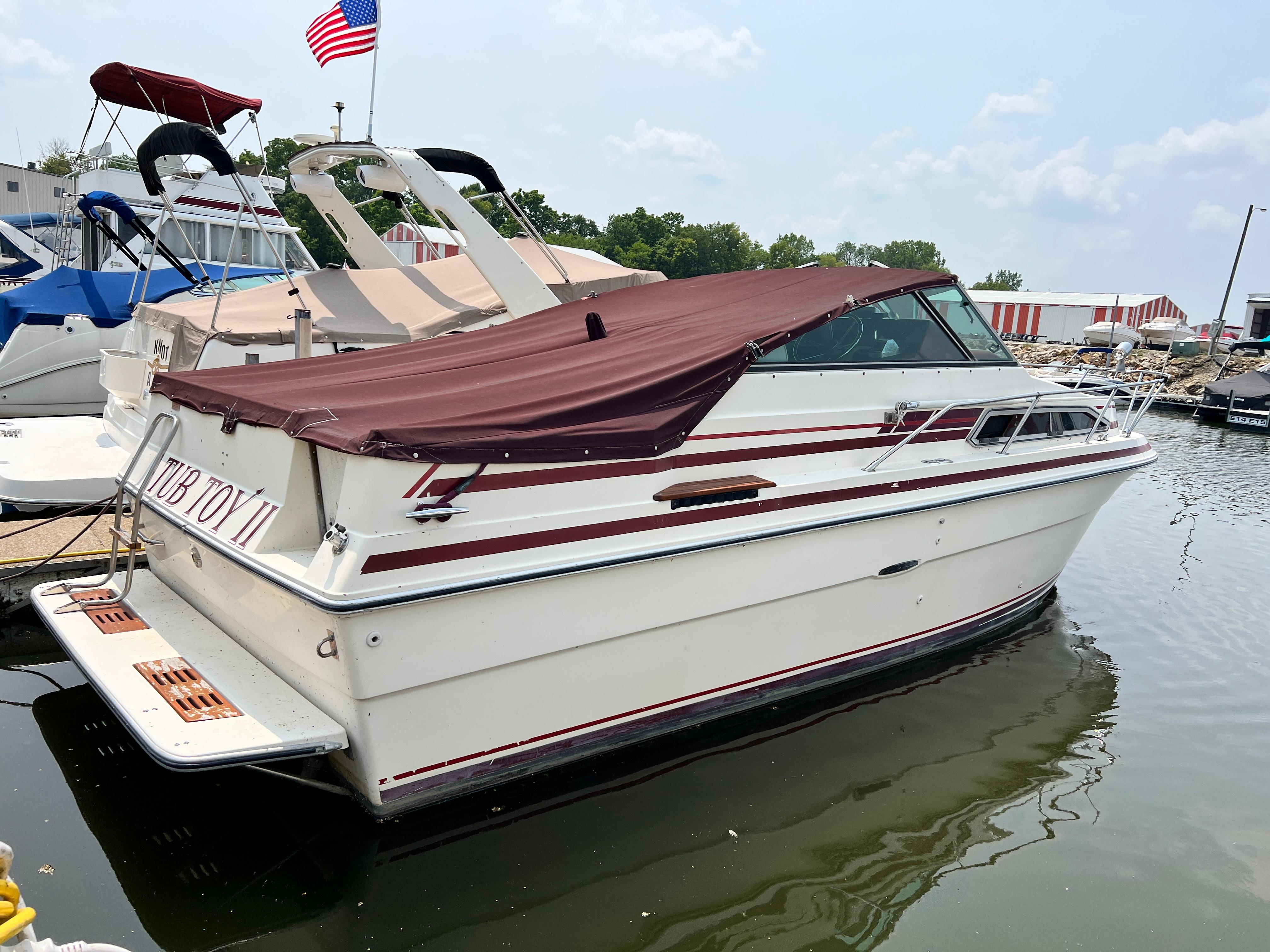 1984 Sea Ray 245 Sundancer