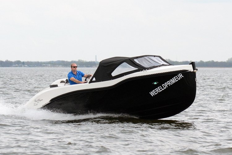Oud Huijzer 700 tender