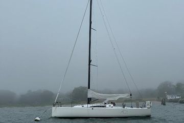 2019 J Boats J/121