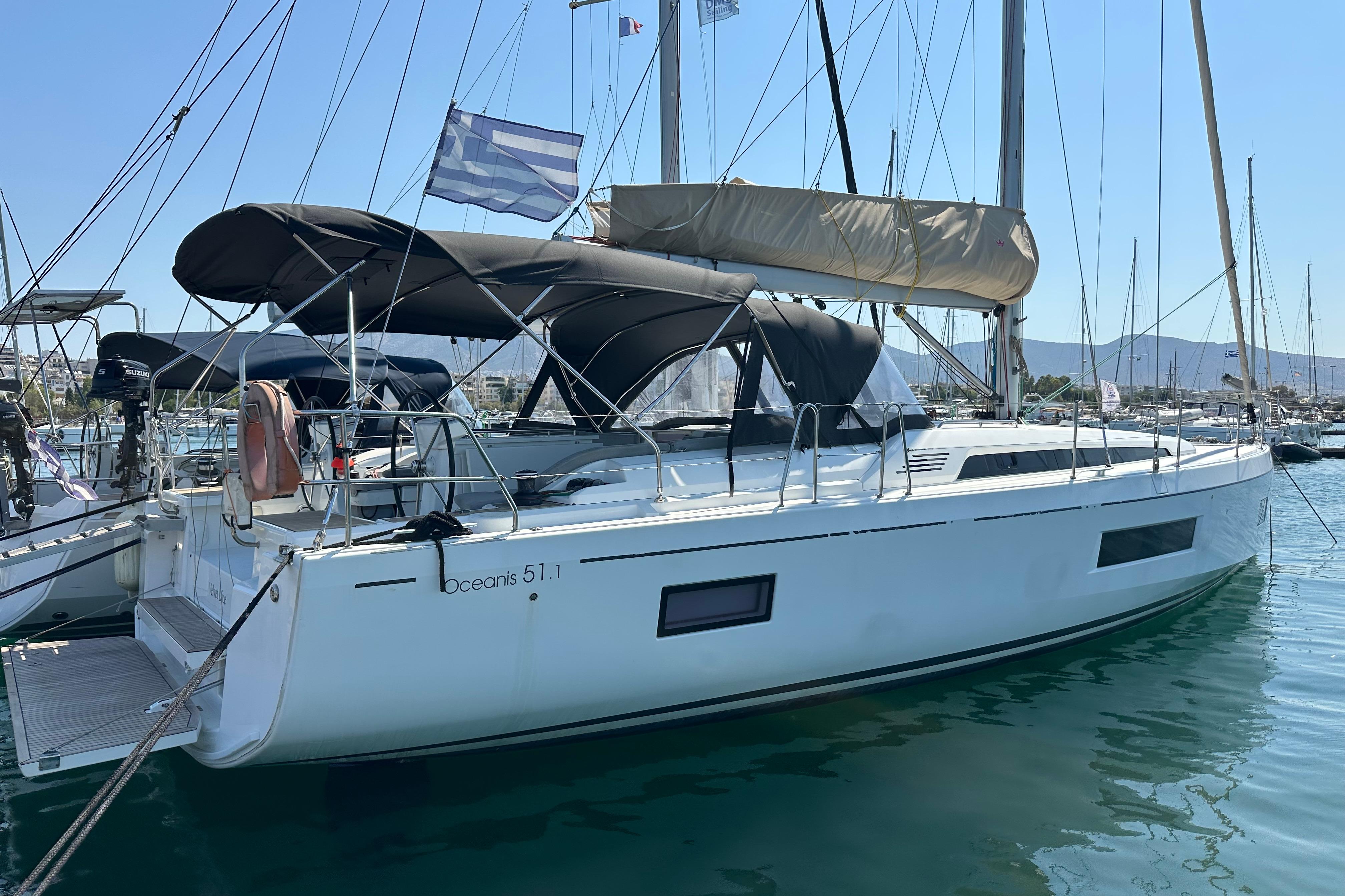 2019 Beneteau Oceanis 51.1