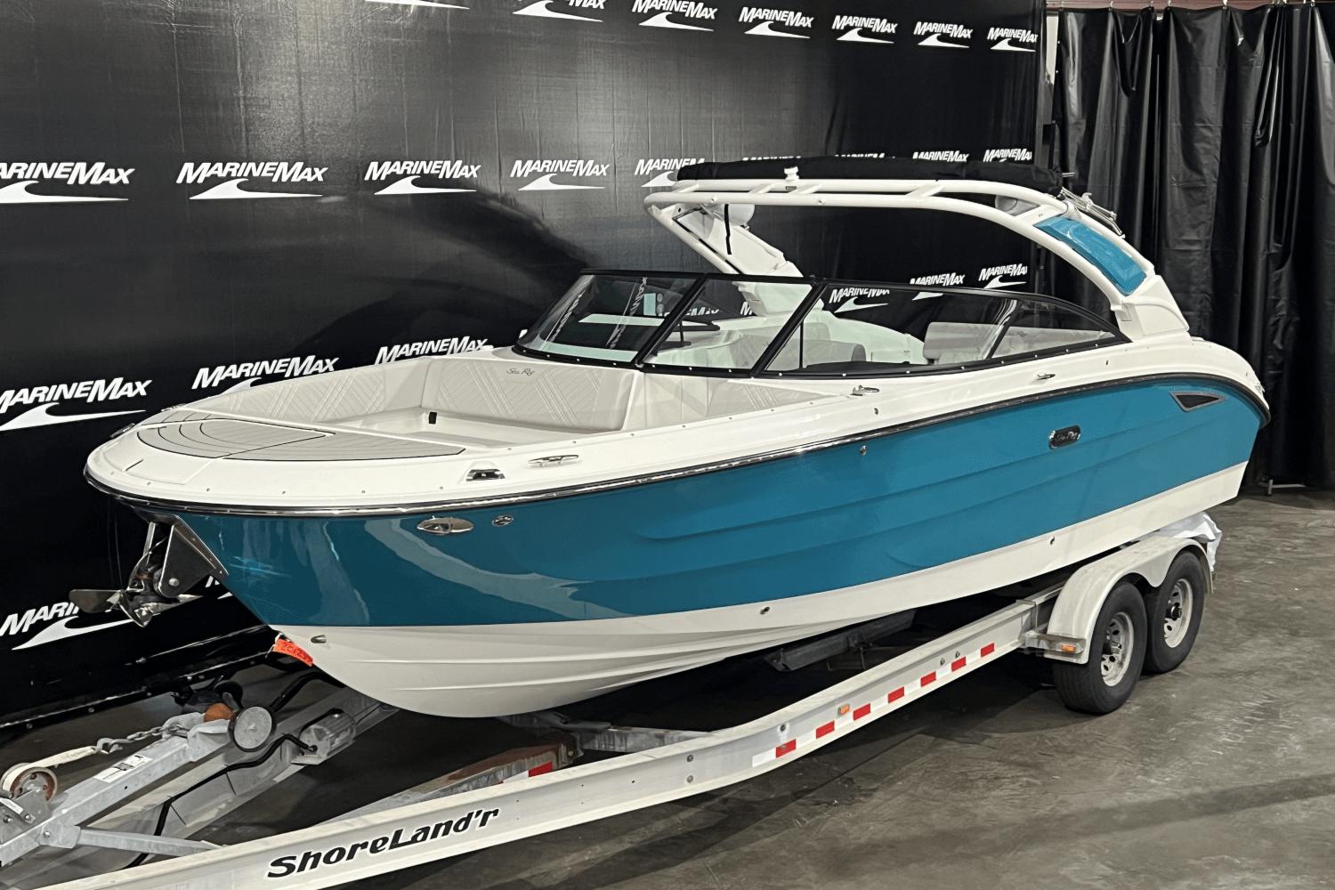2025 Sea Ray SDX 270