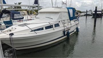 2000 Marex 280 Holiday