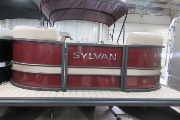 2022 Sylvan L-1 Cruise