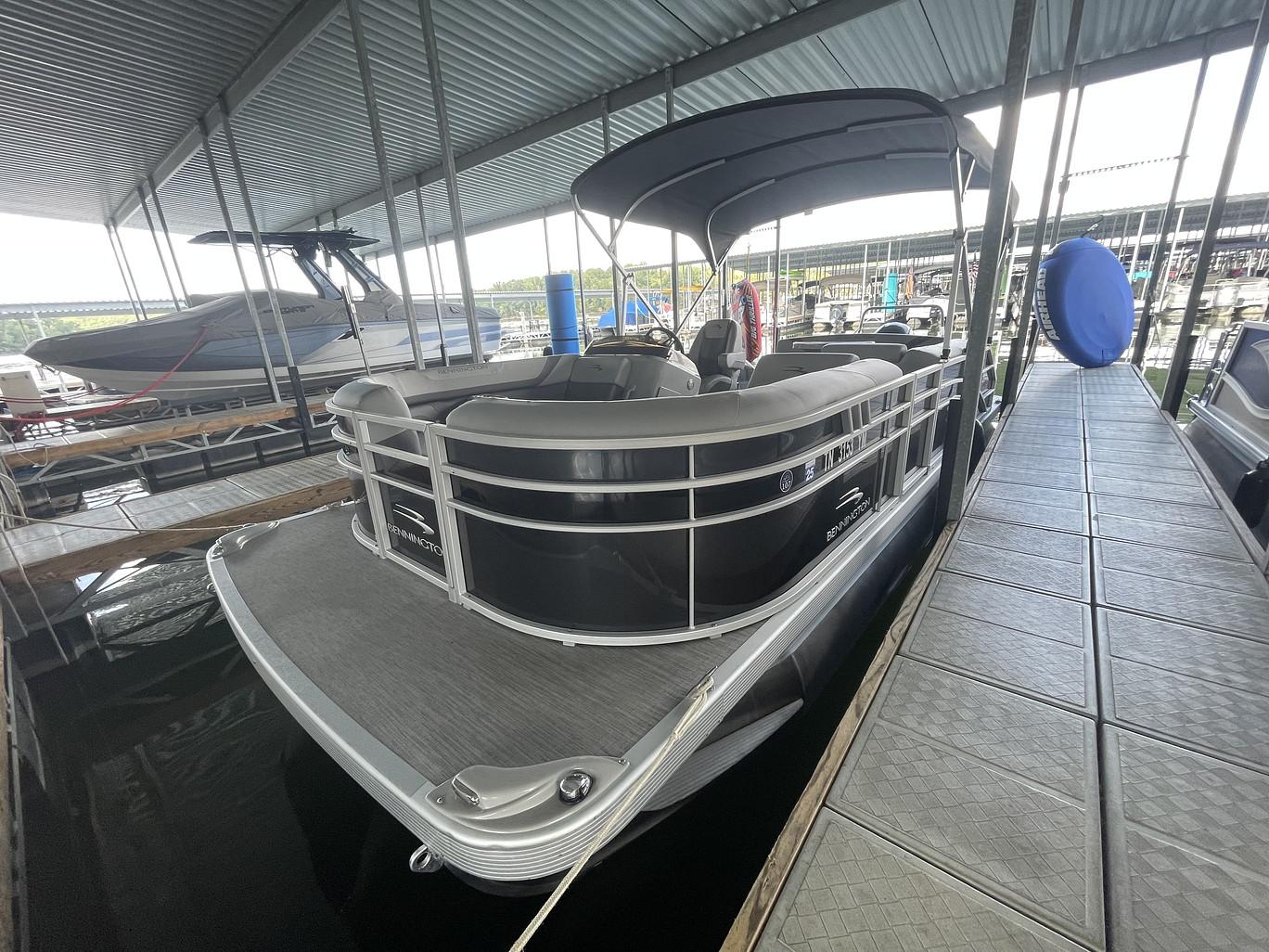 2023 Bennington 22 SXSB