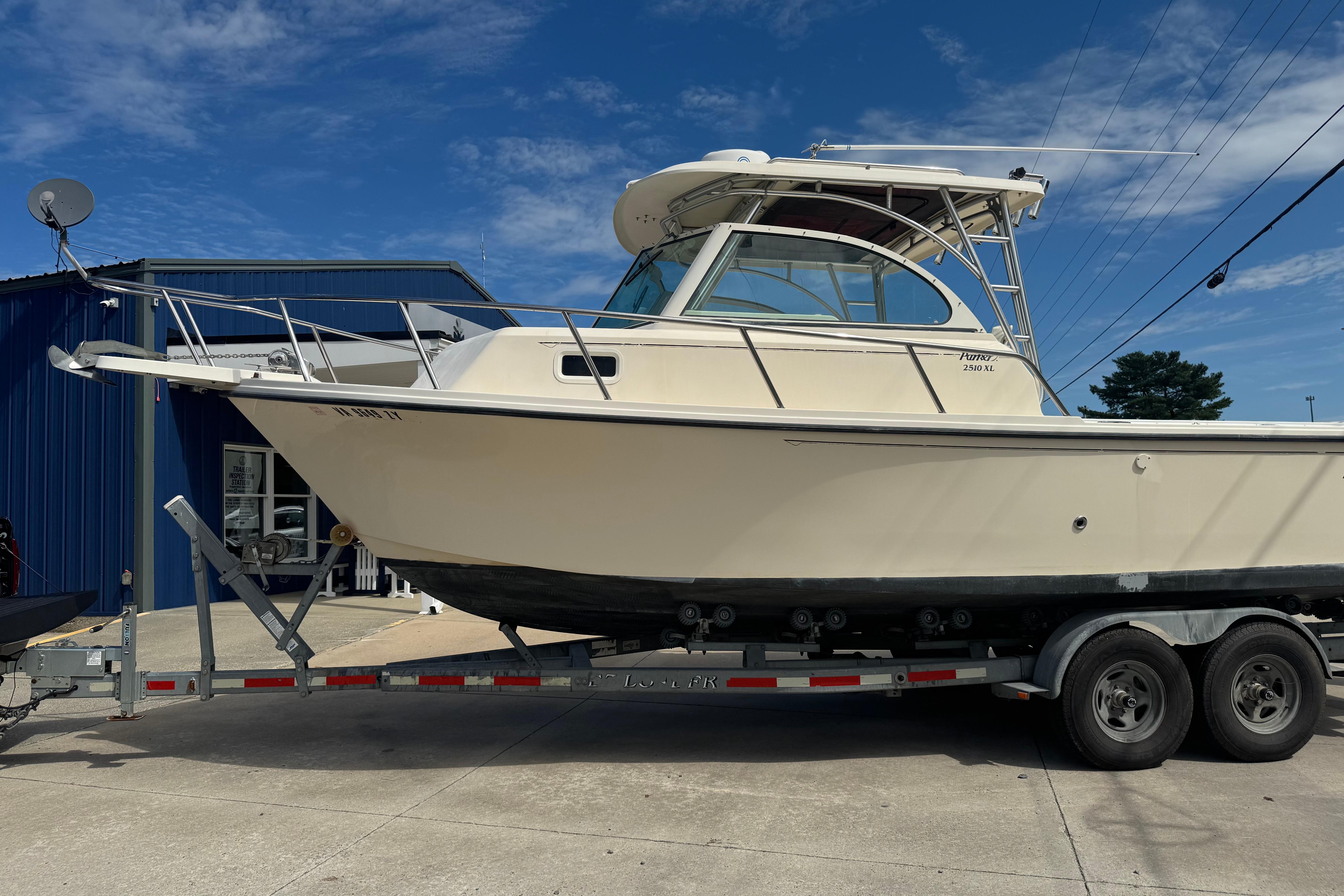 2008 Parker 2510 XL Walkaround