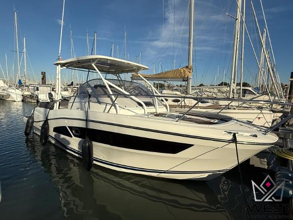 2019 Jeanneau Cap Camarat 9.0 wa