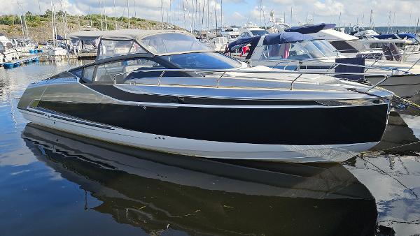 2020 Fairline F//Line 33