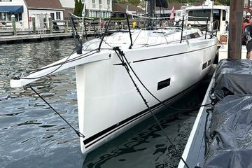 2021 Grand Soleil 44 Performance