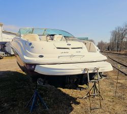 Sea Ray 240 Sundeck