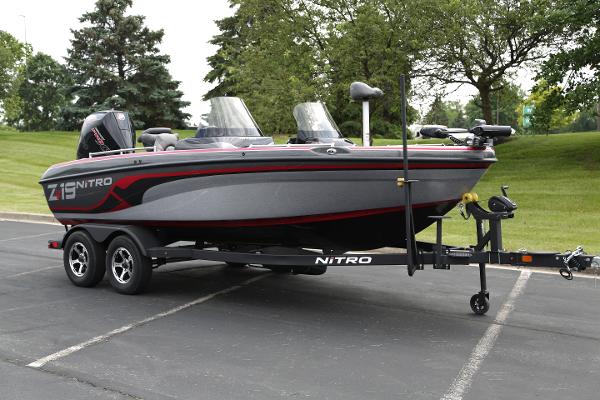 2025 Nitro ZV19
