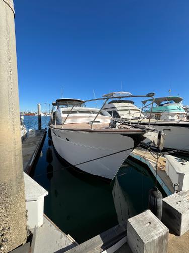 Chris-Craft Constellation 460